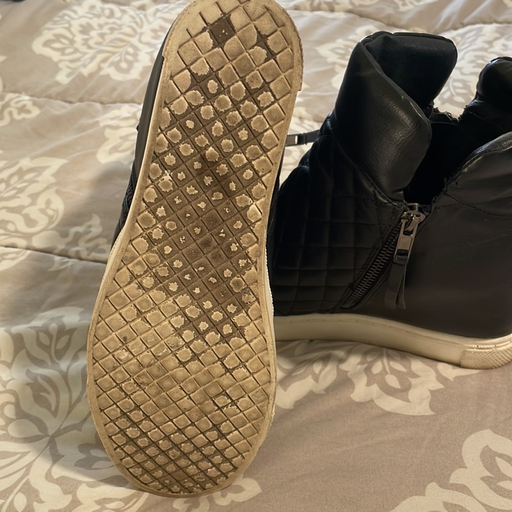 Wedge booties - Picture 2 of 2